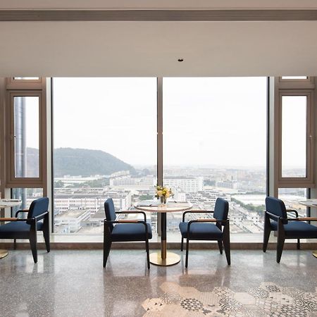 Hilton Garden Inn Shenzhen Airport,Enjoy 24-Hour One Way Free Delivery From Hotel To Shenzhen Baoan Airport On The Hour Eksteriør bilde