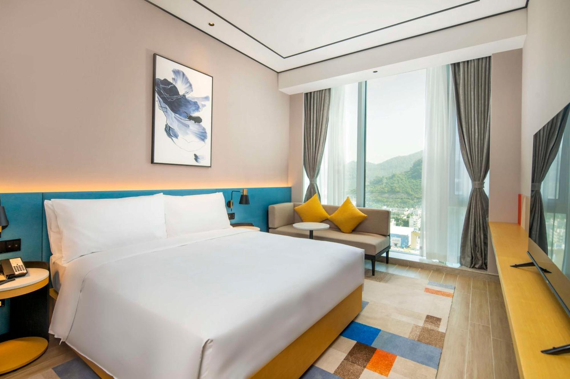 Hilton Garden Inn Shenzhen Airport,Enjoy 24-Hour One Way Free Delivery From Hotel To Shenzhen Baoan Airport On The Hour Eksteriør bilde