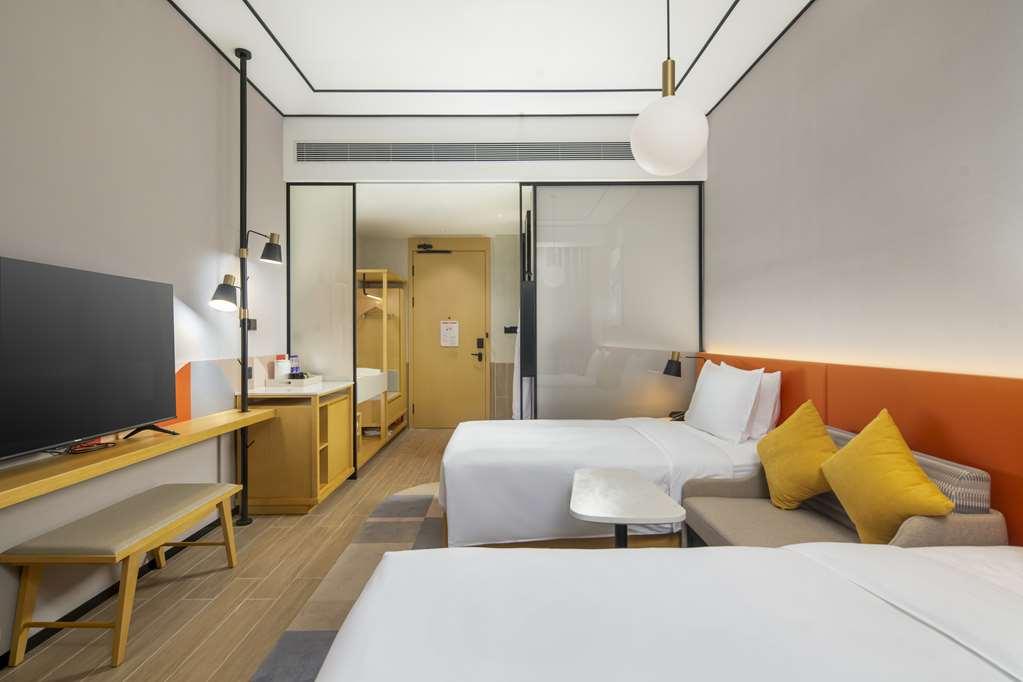 Hilton Garden Inn Shenzhen Airport,Enjoy 24-Hour One Way Free Delivery From Hotel To Shenzhen Baoan Airport On The Hour Rom bilde