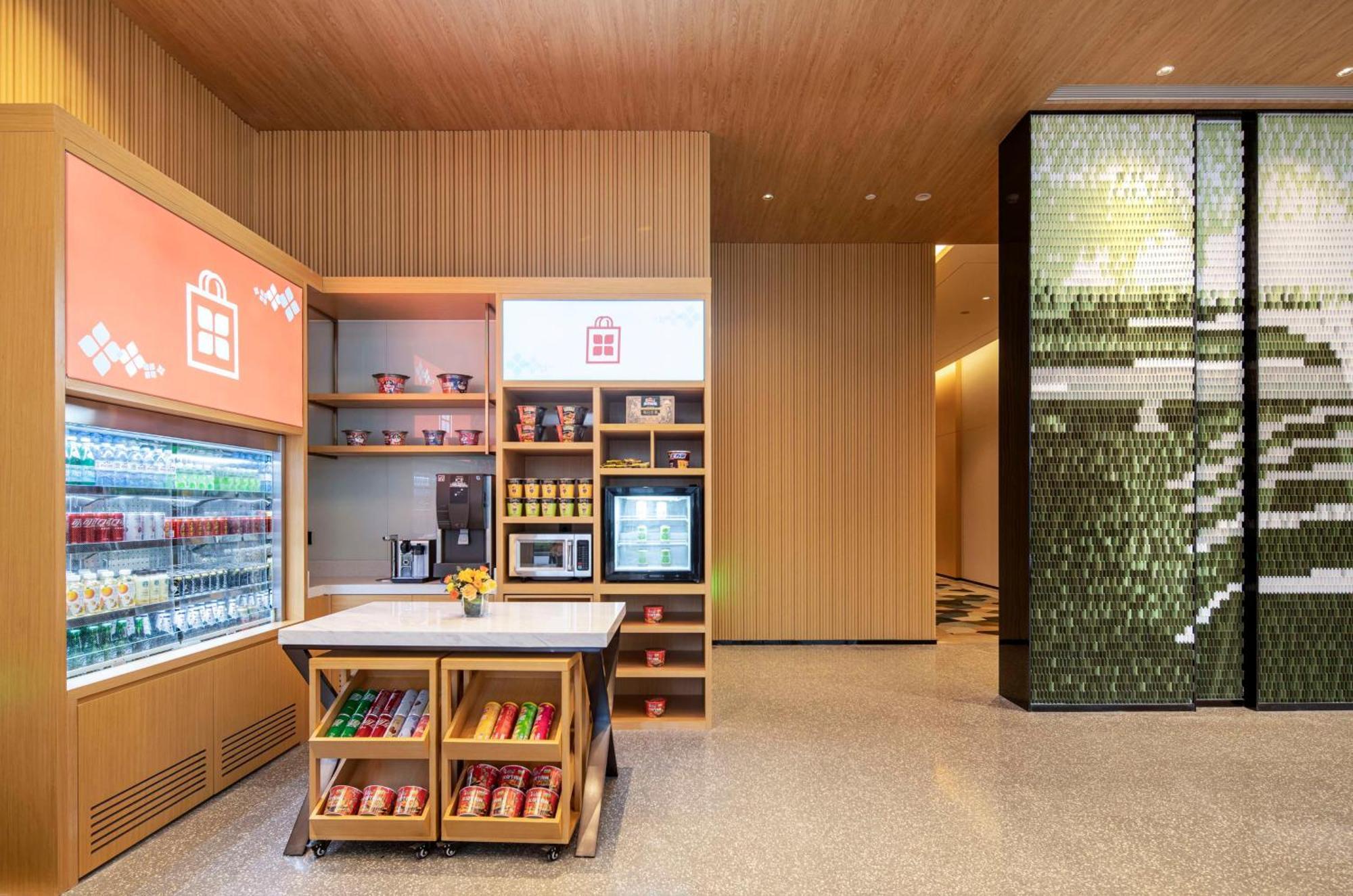 Hilton Garden Inn Shenzhen Airport,Enjoy 24-Hour One Way Free Delivery From Hotel To Shenzhen Baoan Airport On The Hour Eksteriør bilde